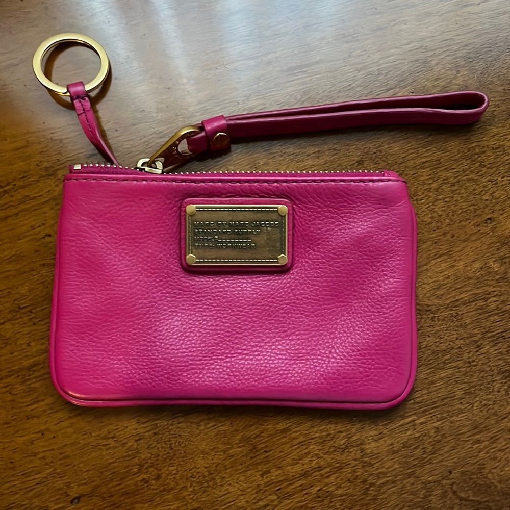 Marc by Marc Jacobs Key & Money/Card Wristlet Like New!